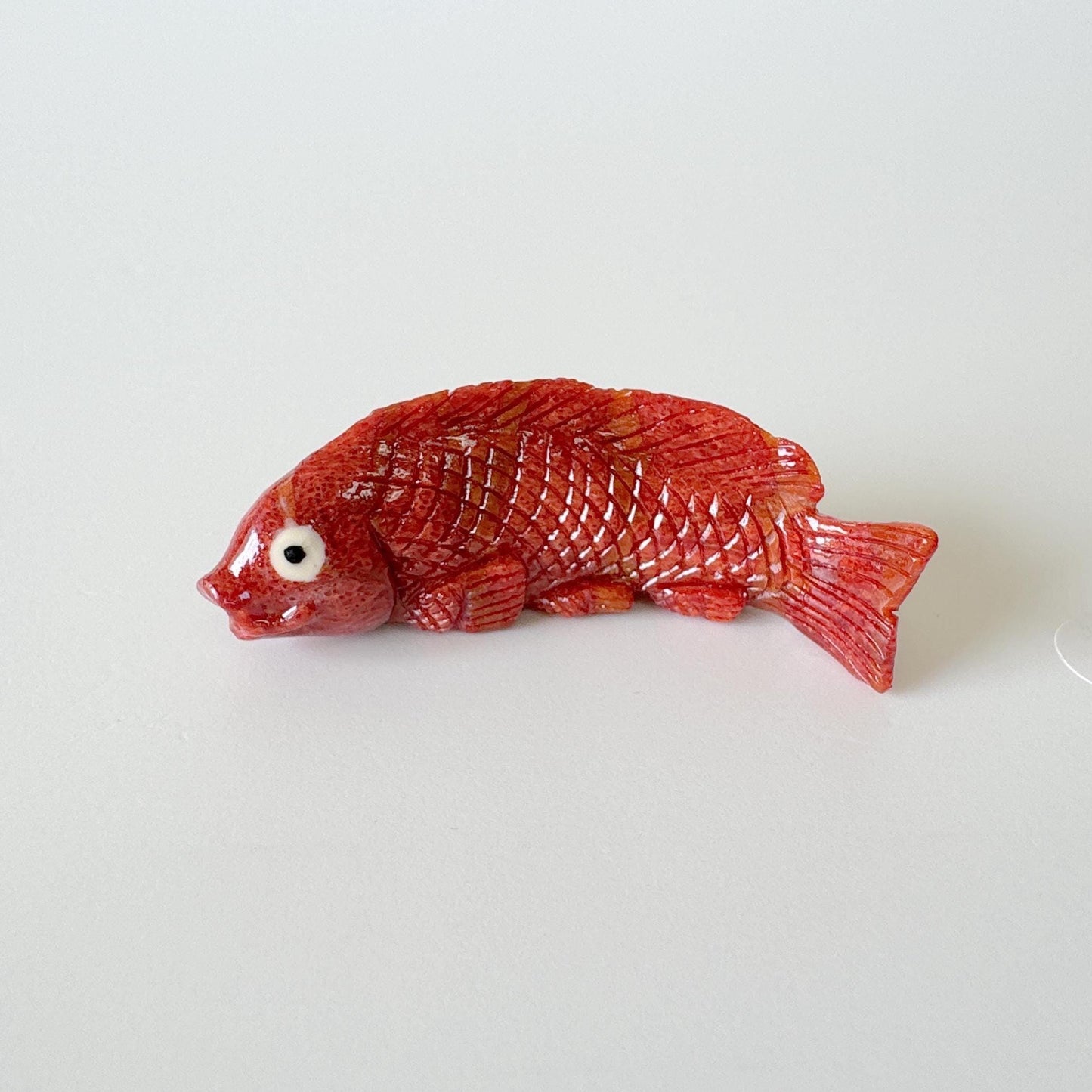 41mm Natural Sponge Coral Carp Carving Loose, Apple Coral Fish Carving, For Display, For Decoration, For Accessory Making