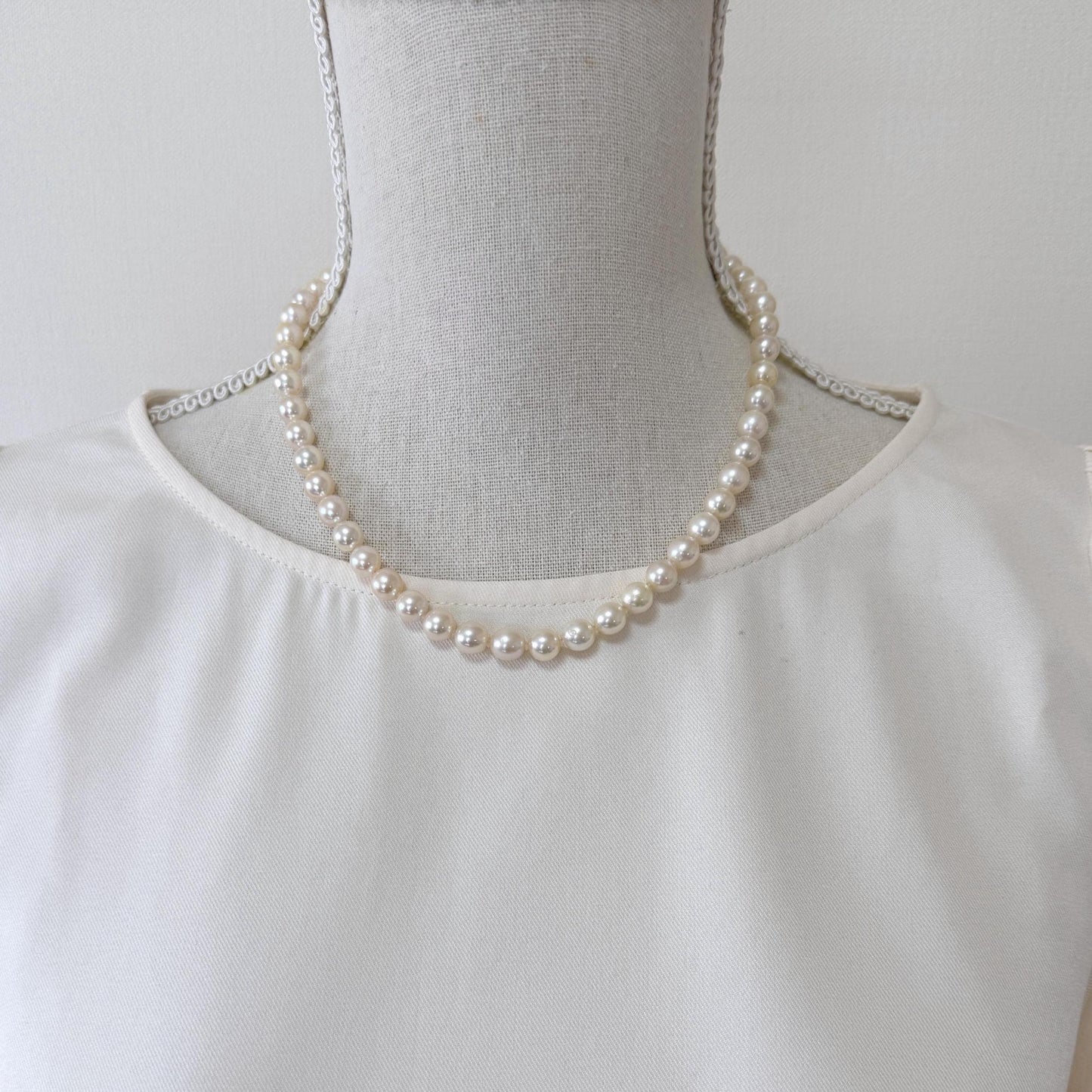 Necklace, 7-7.9mm Japanese Cream White Akoya Pearl Necklace with Silver Clasp, Genuine Akoya Pearl, 45cm, 17.7in, Cultured Salt water pearl