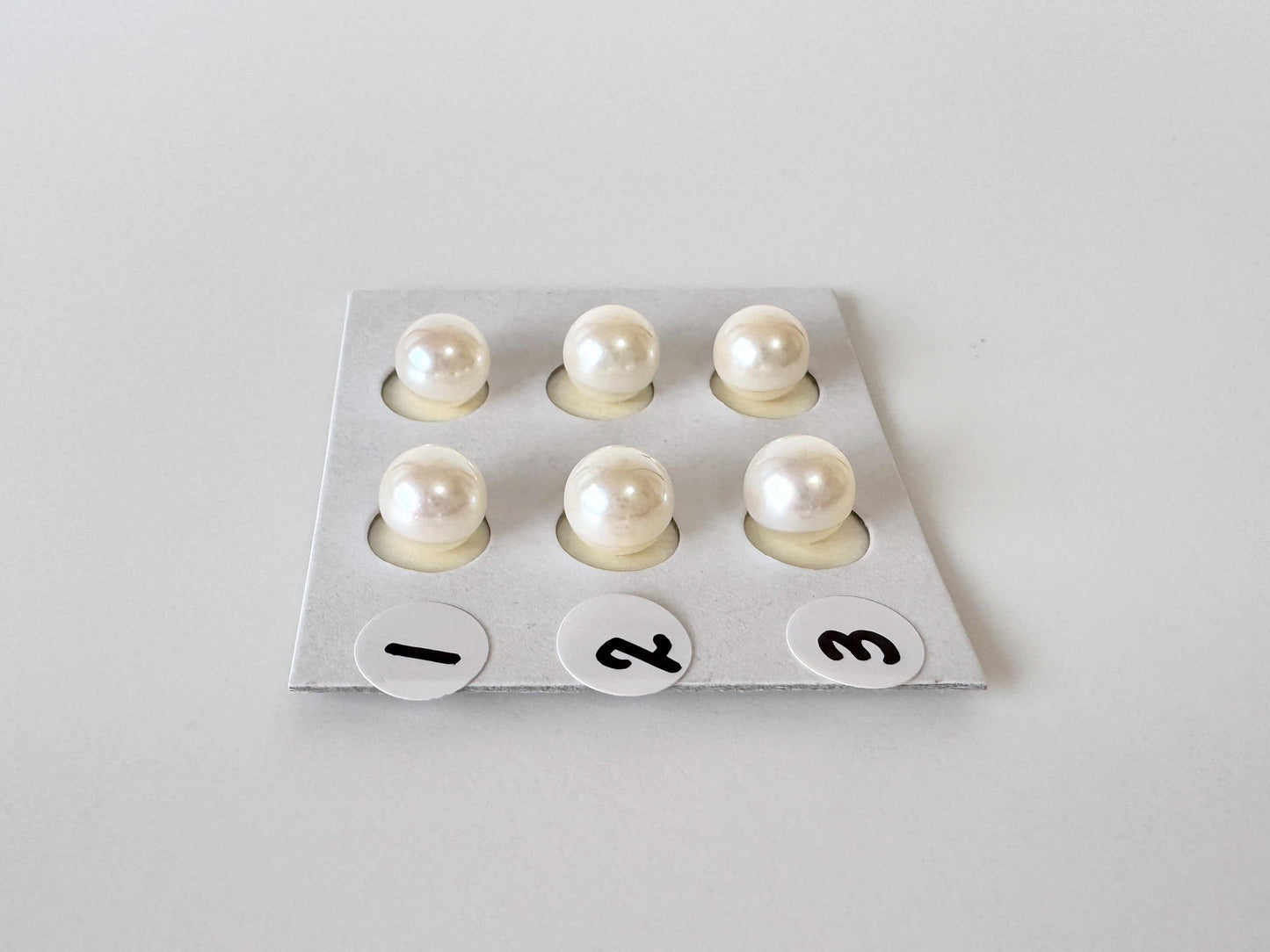 Japanese Akoya Cultured Pearl 7-7.5mm, Natural White Color, Half-Drilled Round loose, Price per Pair, Salt water pearl