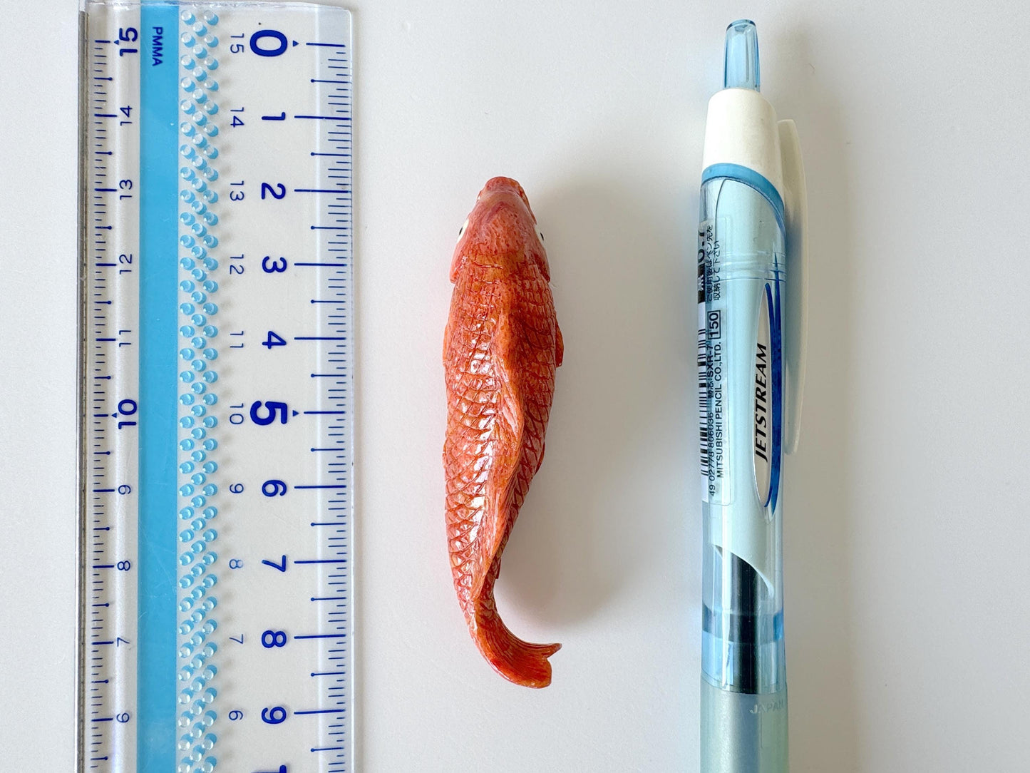 64mm Natural Sponge Coral Carp Carving Loose, Apple Coral Fish Carving, For Display, For Decoration, For Accessory Making