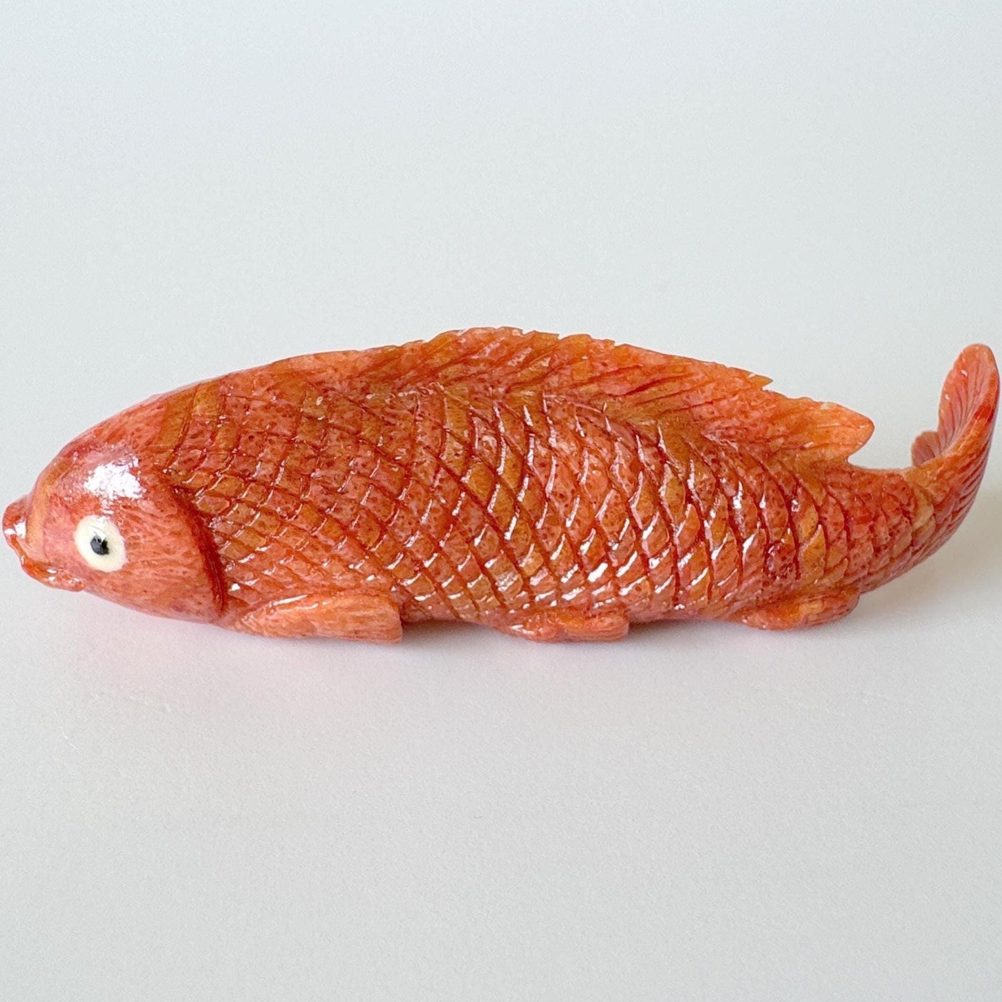 64mm Natural Sponge Coral Carp Carving Loose, Apple Coral Fish Carving, For Display, For Decoration, For Accessory Making