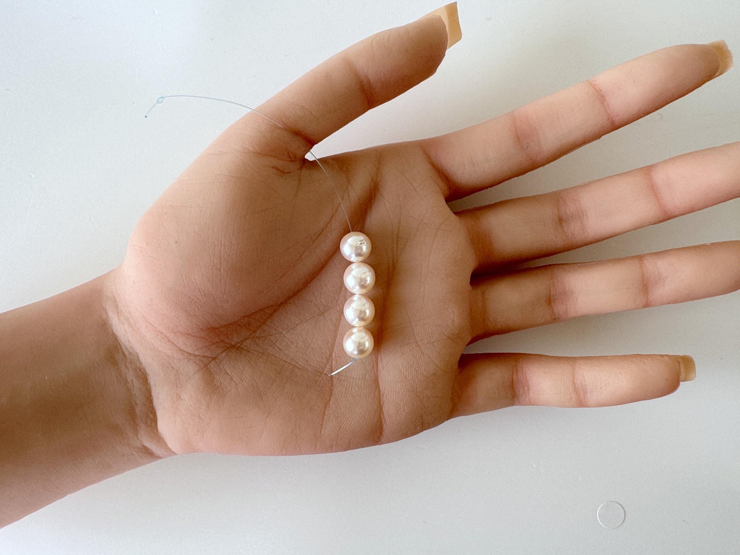 Japanese Akoya Pearl Beads: Cultured White Saltwater Pearls, Mini Strand (7.5-8mm, Near-Round, 4 Pieces)