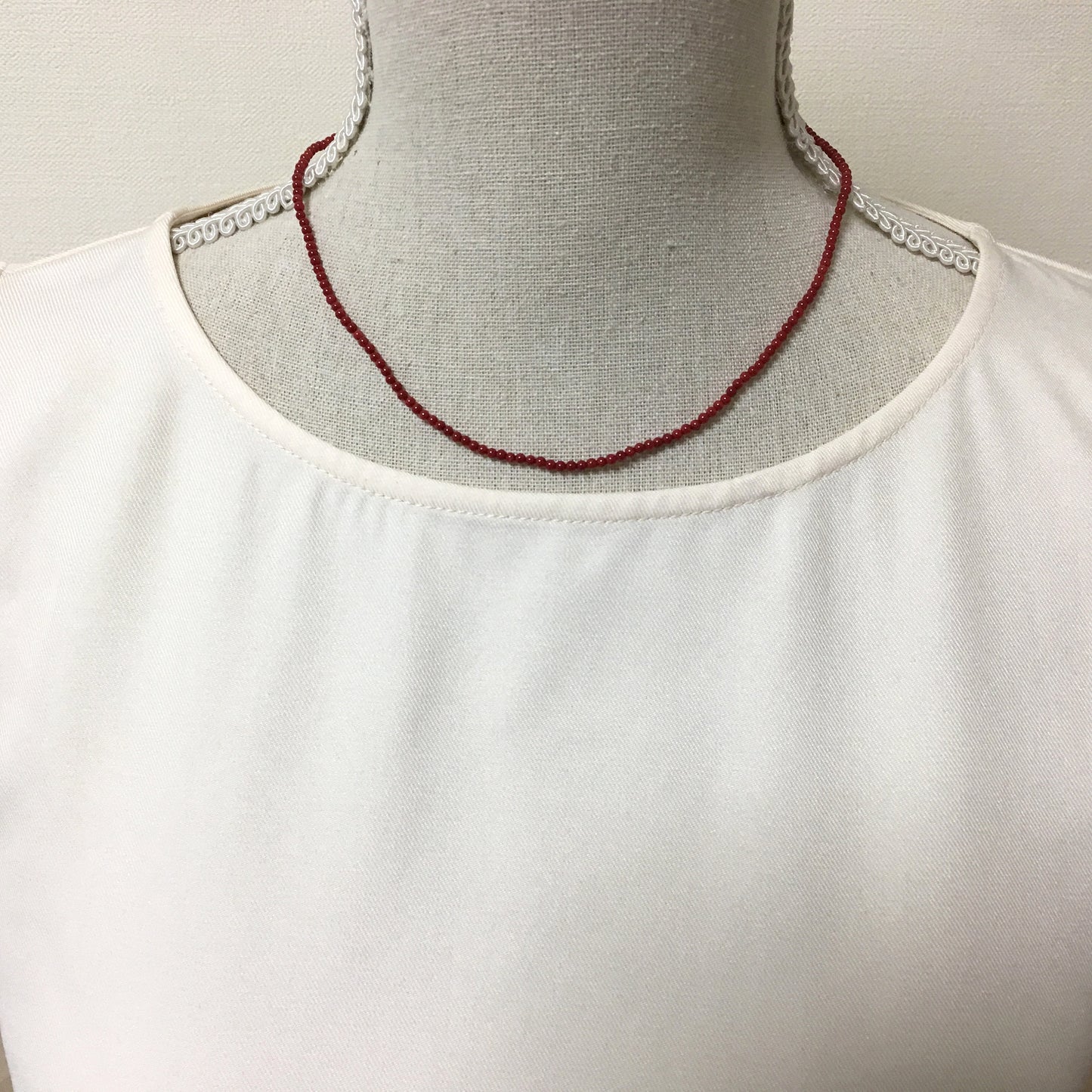 Red bamboo coral 2-2.5mm strands, 15.7inches, 40cm For jewelrymaking, Fine quality, price per strand (colored)