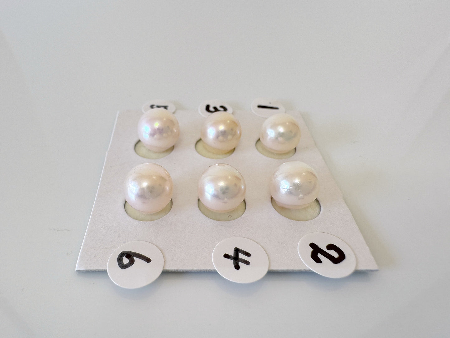 Japanese Akoya Cultured Pearl 7.9-8.2mm, White/Pink overtone Color, Half-Drilled Round loose, Price per Piece, Salt water pearl