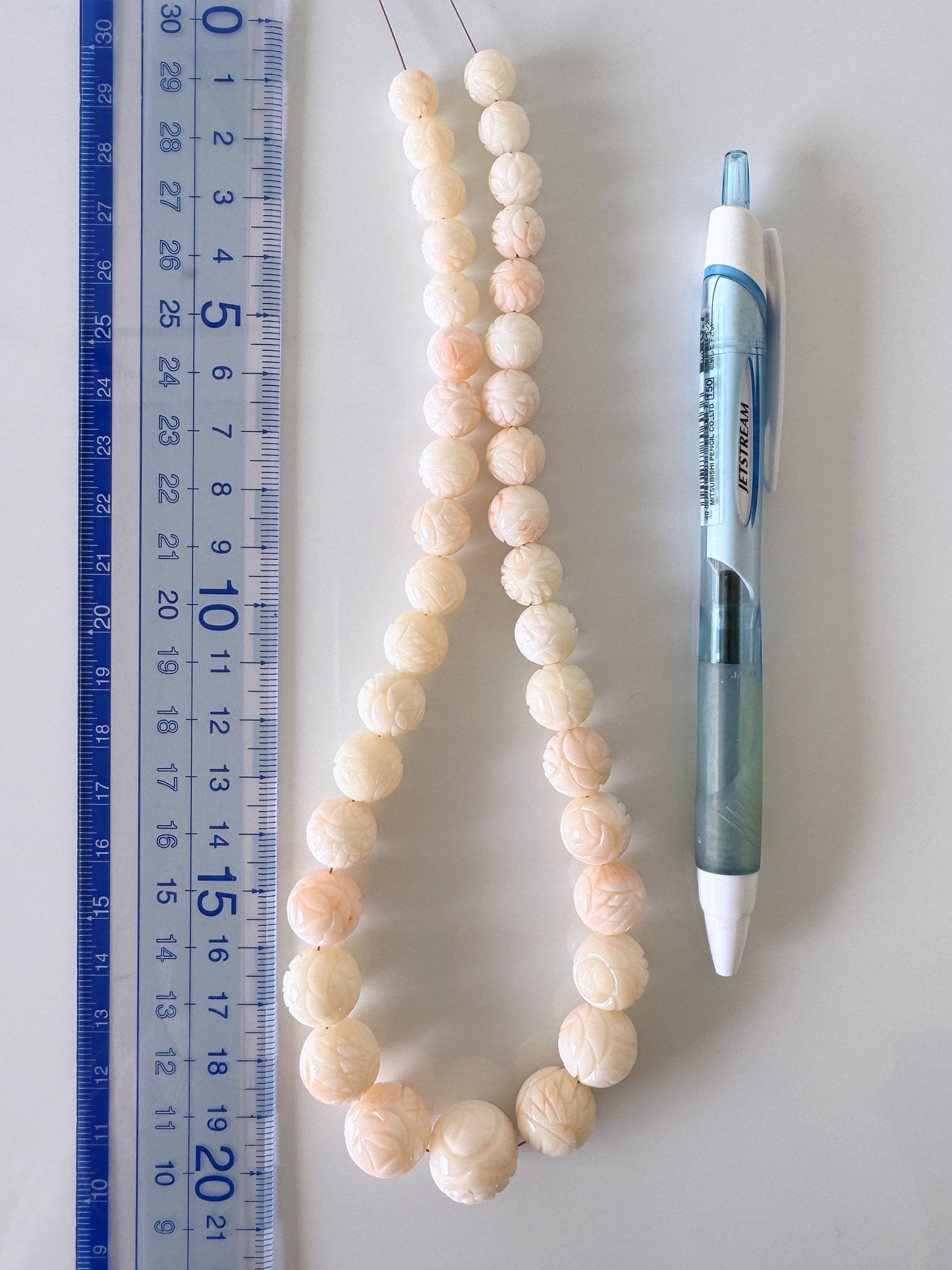Natural Deep Sea Coral Round Carved Beads Strand 8.7-15.5mm, 15.3inches, 40cm, Natural White/Slightly Pink Color Coral