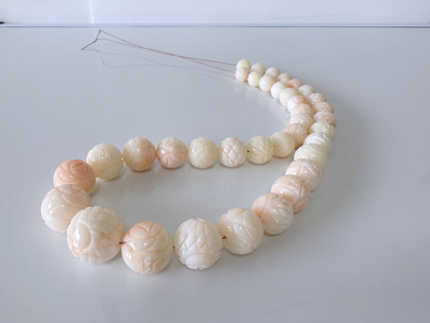 Natural Deep Sea Coral Round Carved Beads Strand 8.7-15.5mm, 15.3inches, 40cm, Natural White/Slightly Pink Color Coral
