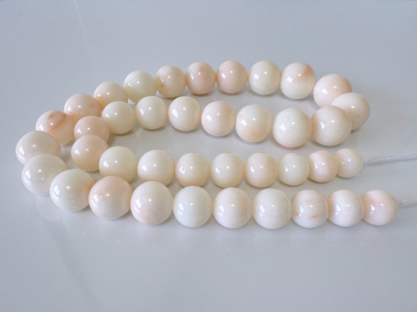 Natural Deep Sea, Midway Coral Round Beads Strand 8.5-14.5mm, 42cm, 16.5inches, Natural White/Slightly Pink Color Coral