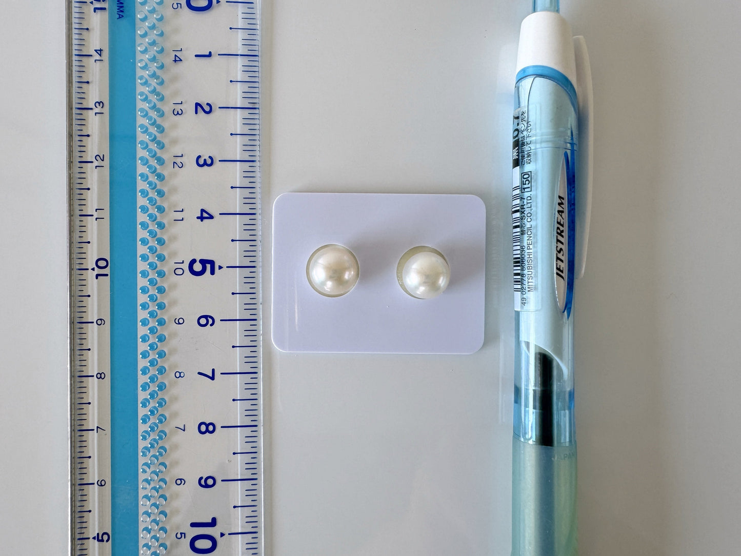 Japanese Cultured Akoya pearl 8.5mm, White Color, Half-Drilled Round loose, Price per Pair, Value-priced unused vintage, Salt water pearl