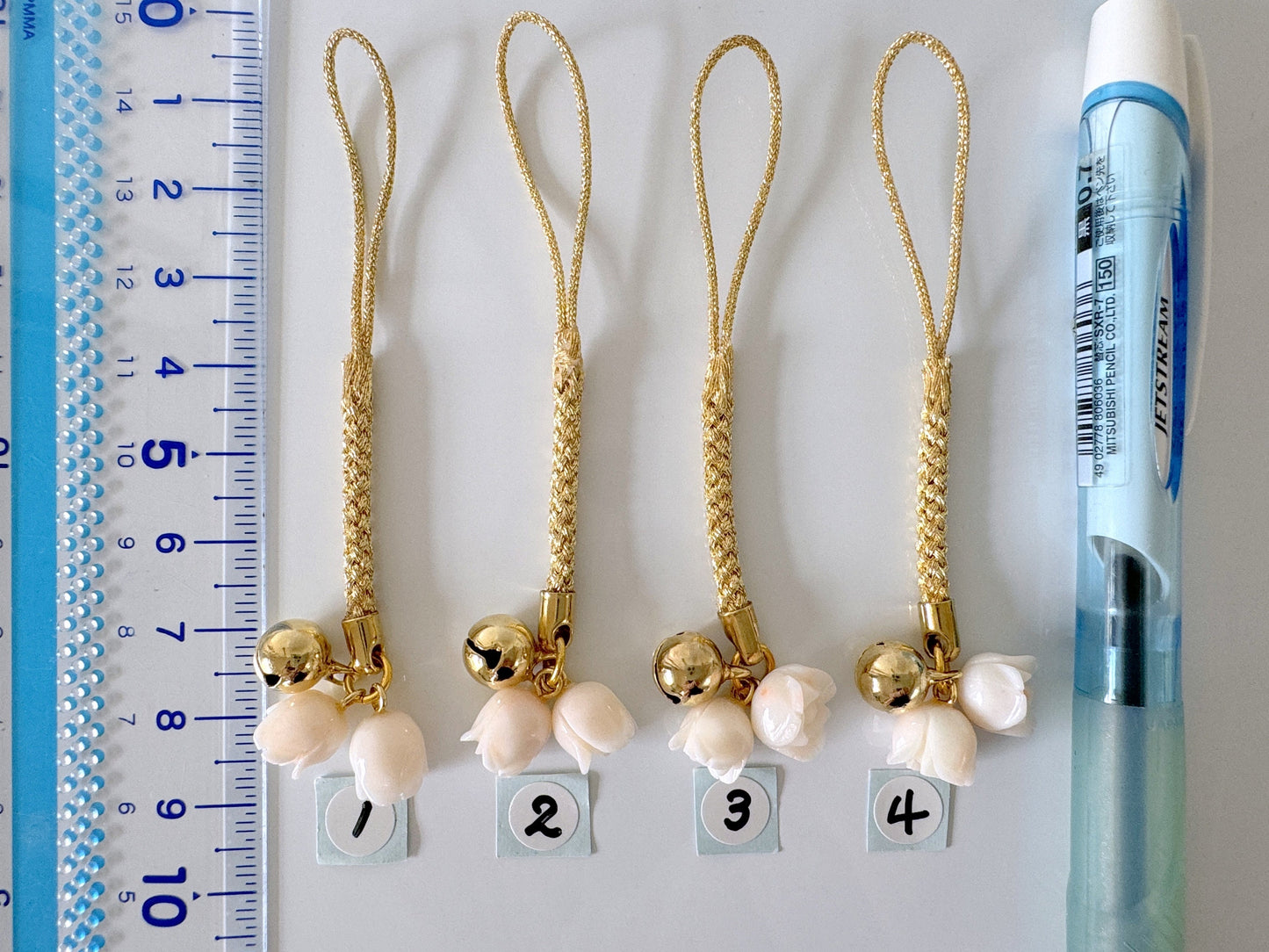 Lucky charm, Natural Deep sea Midway coral Rose Buds key strap, Netsuke strap, Natural color precious coral