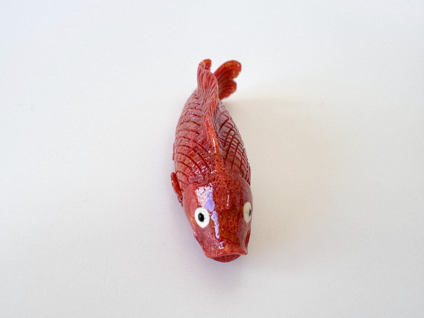 Sponge Coral Carp Carving: 55mm Apple Coral Fish