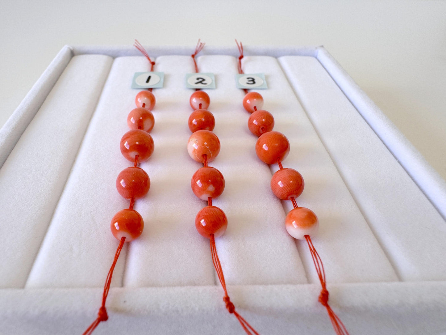 Momo Coral Beads, Orange White (Set of 5, 5.7-7.5mm)