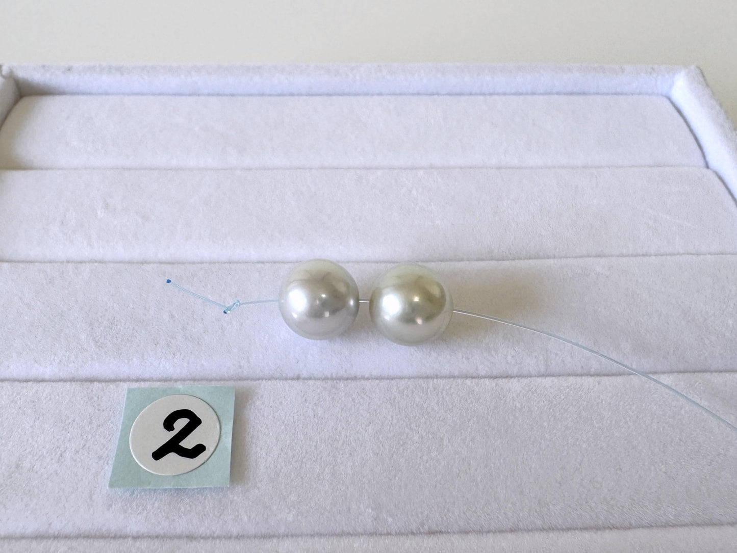 Japanese Akoya Pearl Beads - Natural Blue Silver Color, 8-8.5mm Cultured Saltwater Pearls, Mini Strand, Jewelry Supplies, 2 Pcs