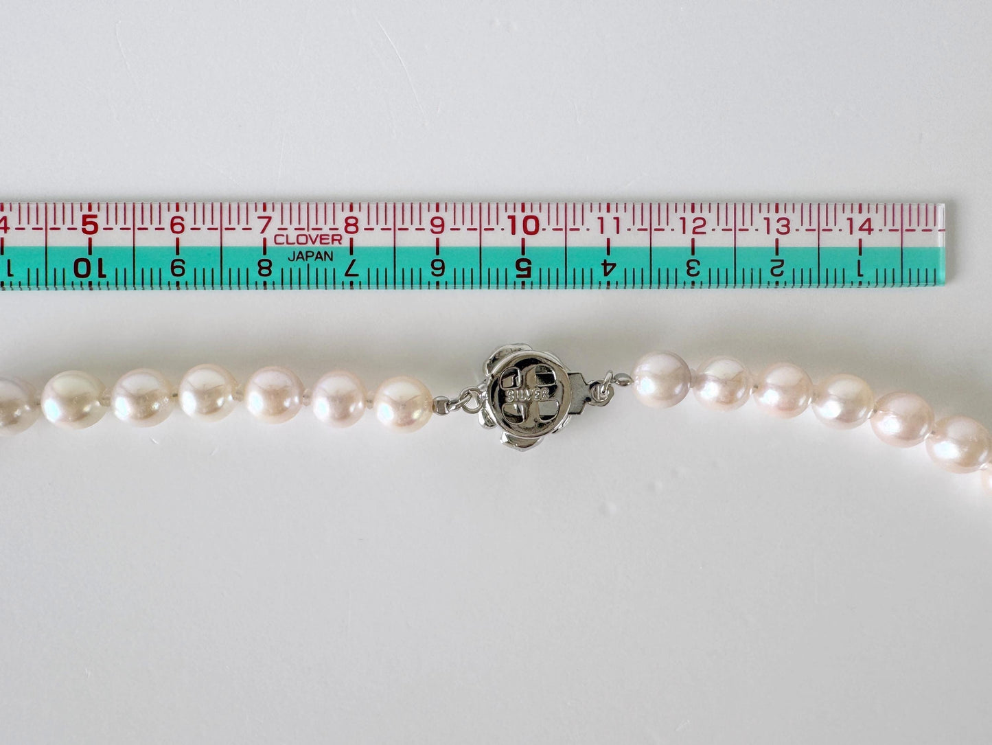 Japanese Akoya Pearl Necklace: Cream White 6.5-7mm Cultured Strand, Silver Clasp | Saltwater Gems, 45cm Length