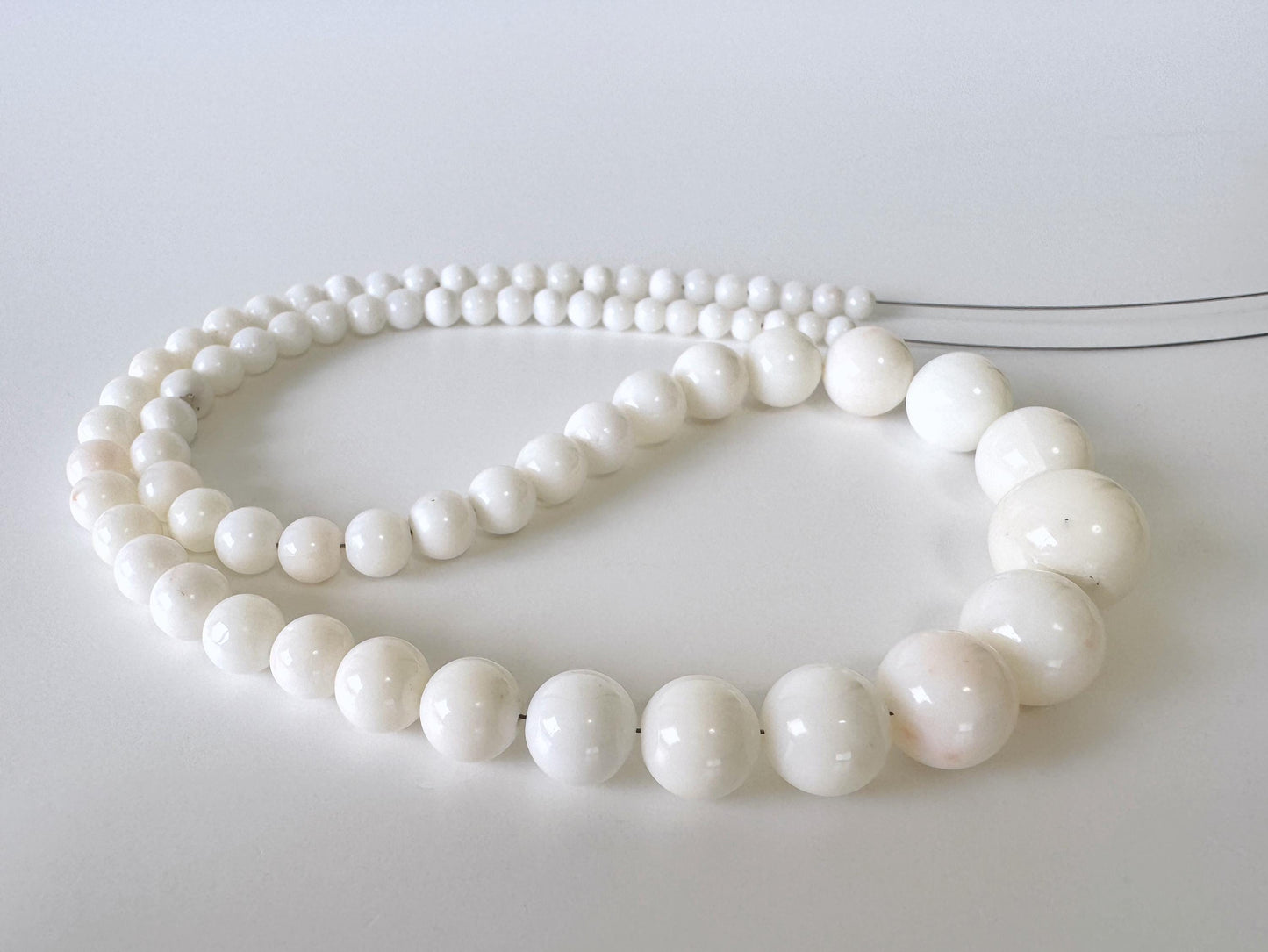 Natural Coral Strand - Deep Sea Midway White Round Beads - 4.2-13.6mm Size, 17.7in Length, Jewelry Making Supplies