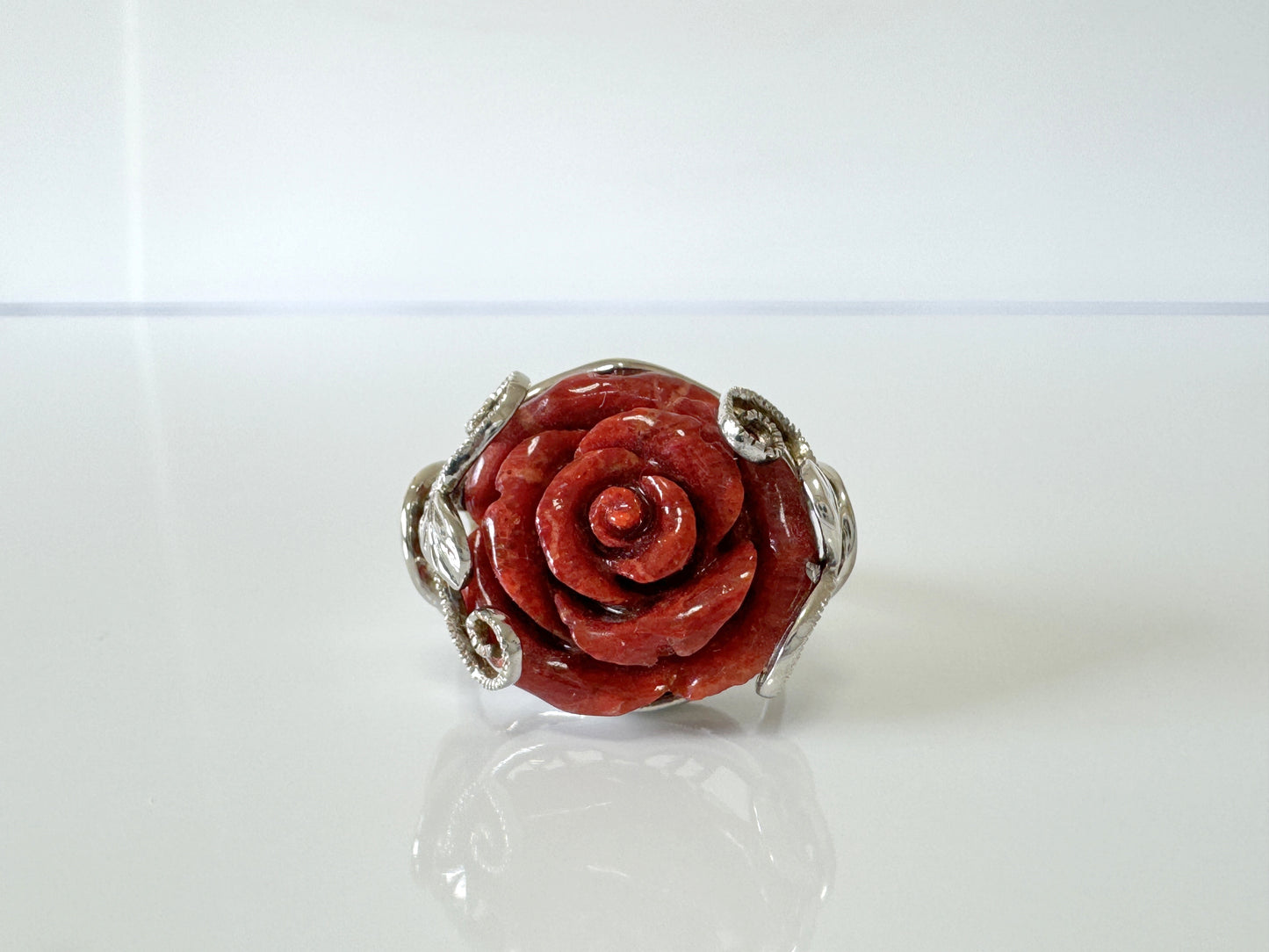 Natural sponge coral rose silver ring,  size is Jp 17, US 8.5, UK Q, IT 57