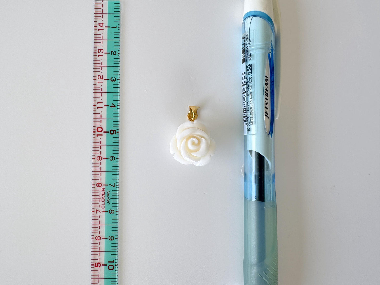 Natural White Coral Rose Pendant, 16x16mm Rose, Natural White Color Coral, Silver (gold plated) Bail, Genuine Precious Coral Pendant