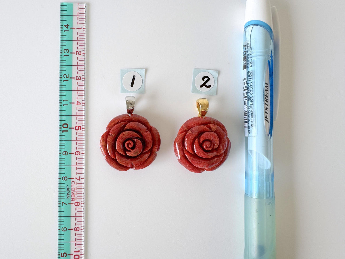 Sponge Coral Rose Pendant, Red, 20mm (Brass Bail)
