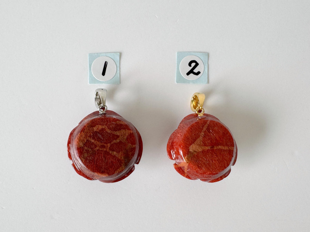 Sponge Coral Rose Pendant, Dark Red, 20mm (Brass Bail)