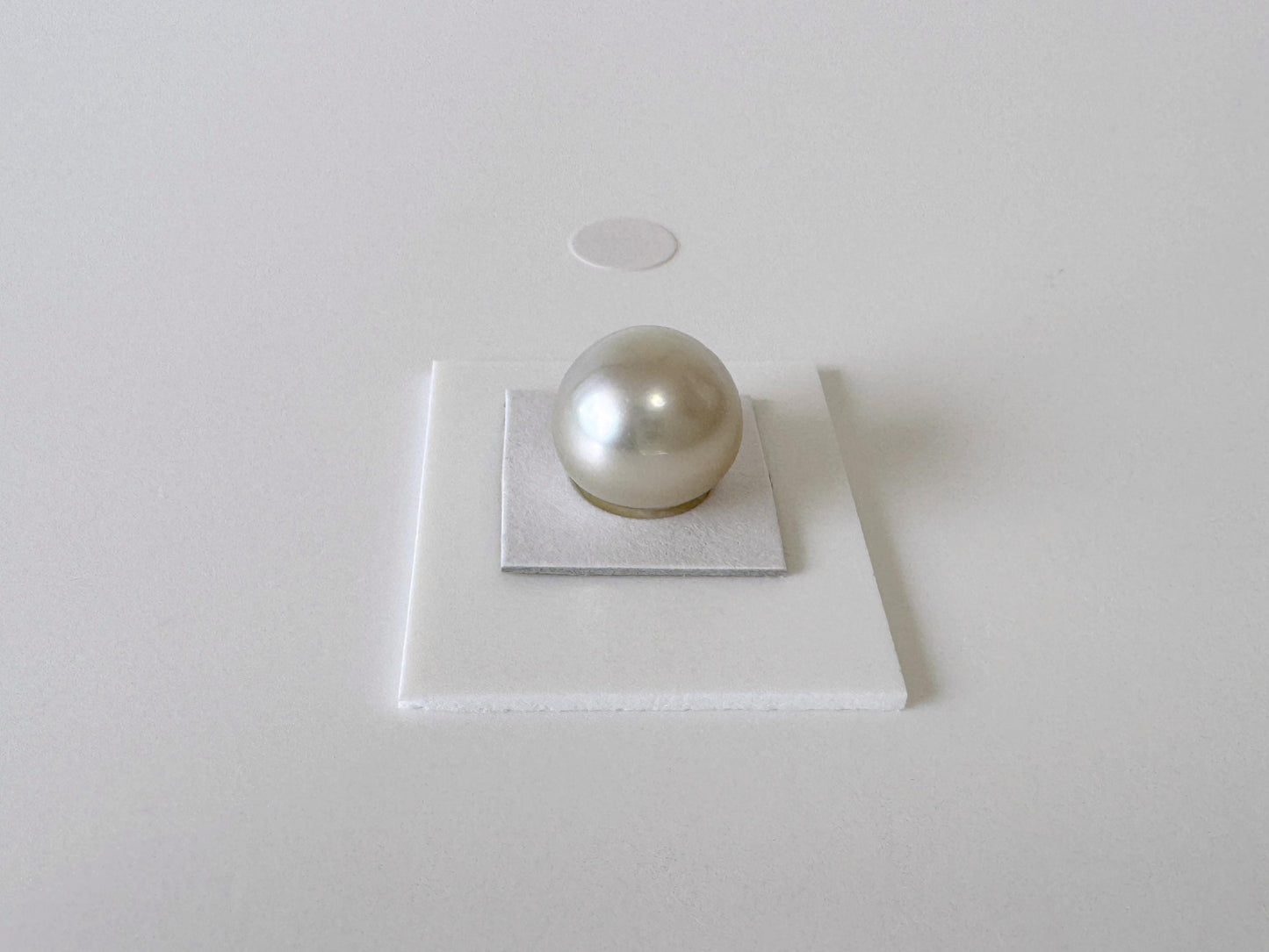 South sea pearl 10.5mm, Natural White/Silver Color, Half-Drilled Semi-round/Button loose, unused vintage, Salt water pearl