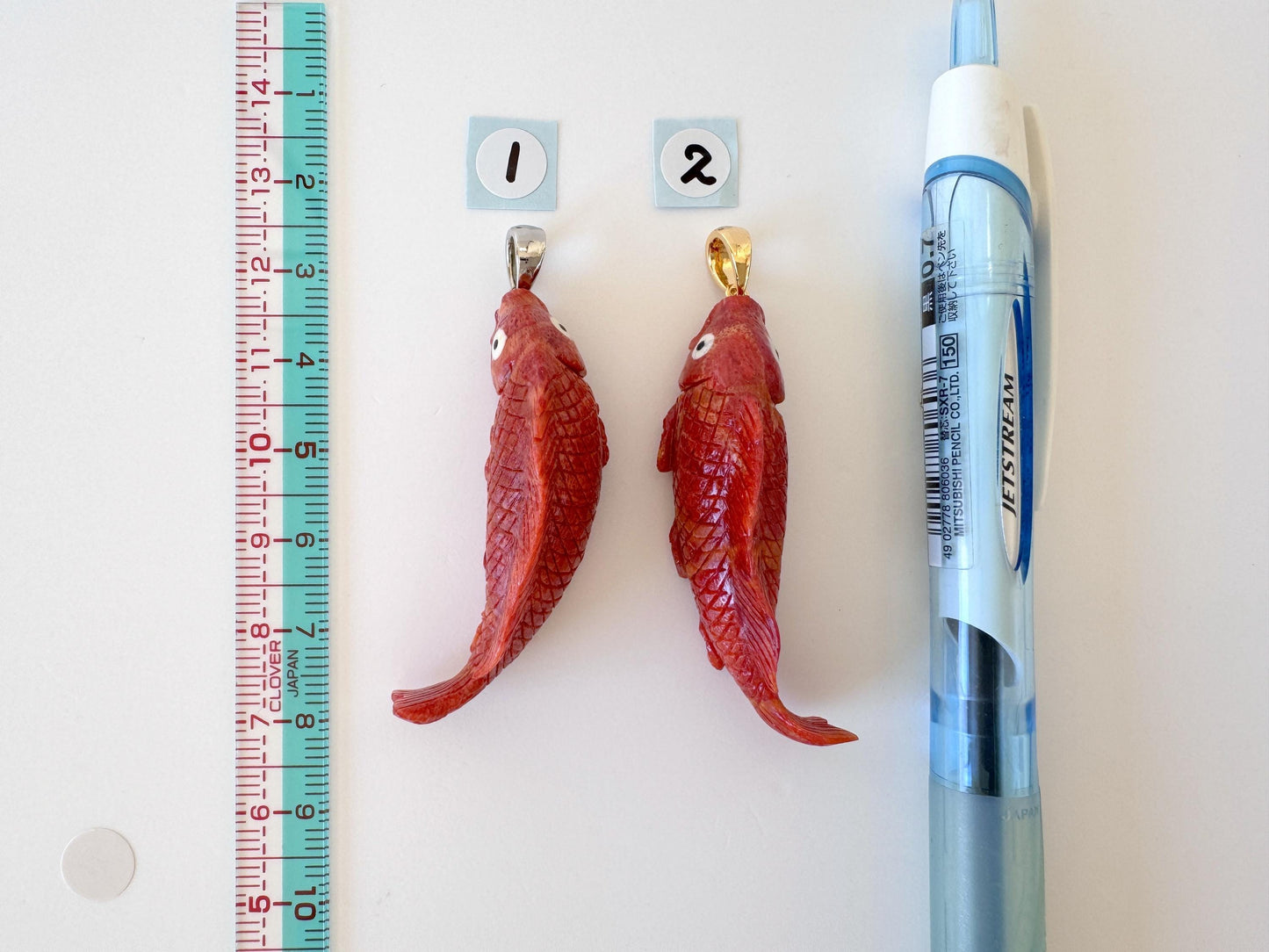 Sponge Coral Carp Pendant: 45-47mm Brass Bail