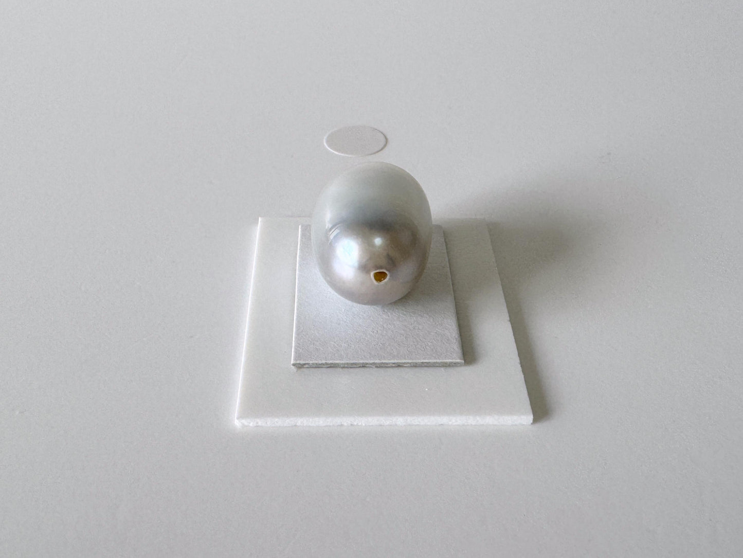 South sea pearl 17.2x11.6mm, Natural White/Slightly Blue Color, Half-Drilled Pear shape loose, unused vintage, Salt water pearl