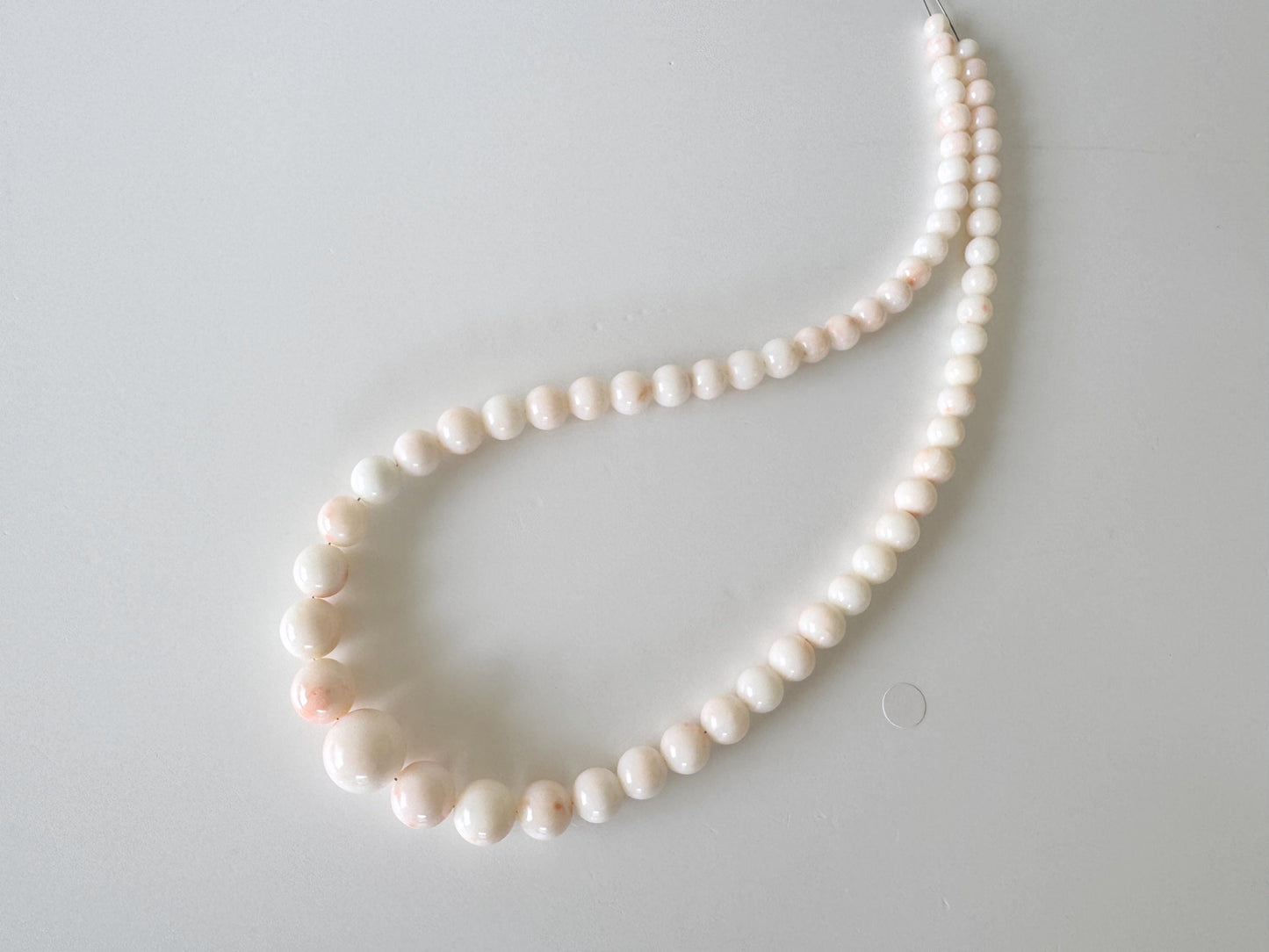 Natural Coral Strand Beads - Midway Deep Sea White/Slightly Light Pink Color Round - 4.9-13.7mm, 16.1in Length, Jewelry Making Materials