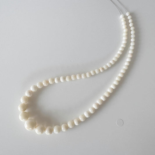 Natural Coral Strand Beads: White Round Coral, 4.7-12.7mm, 42cm | Genuine Jewelry Supplies, Craft Use