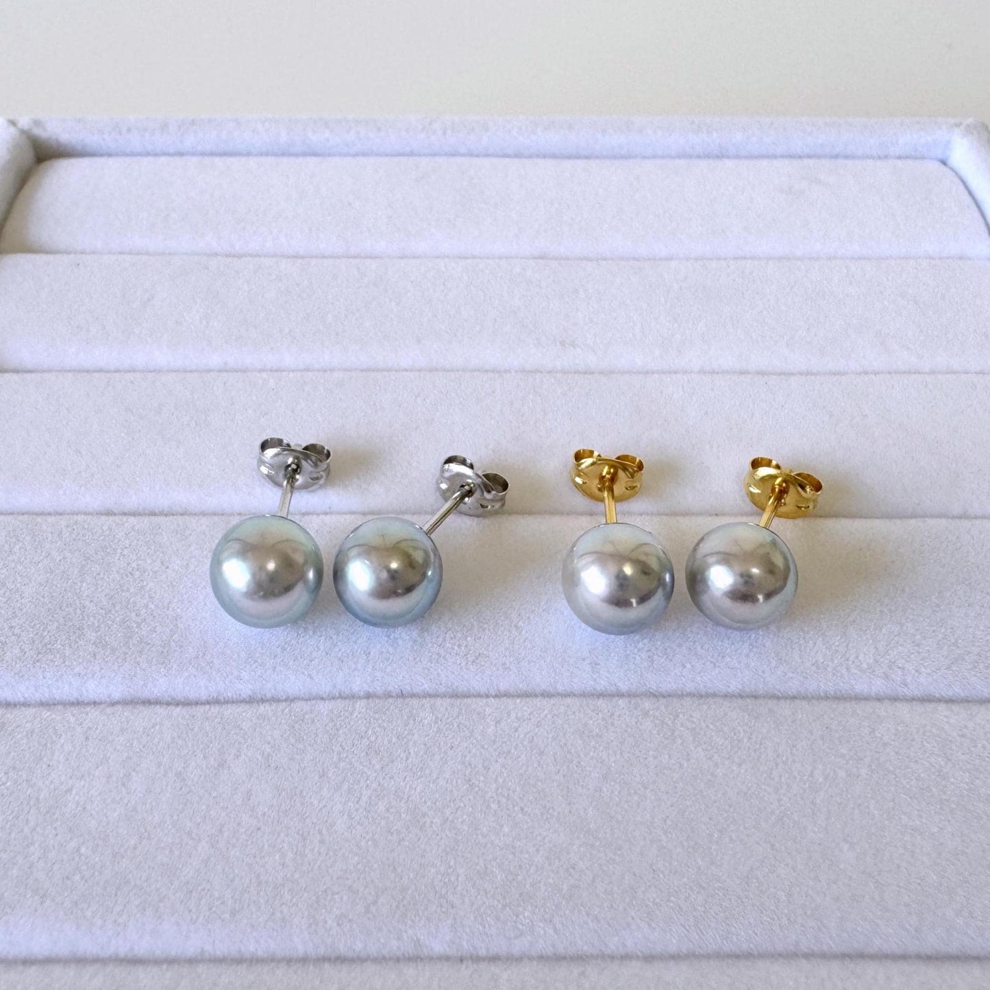 Japanese Akoya Pearl Stud Earrings, Natural Blue/Silver (7mm, Silver925 Posts, Saltwater Cultured)