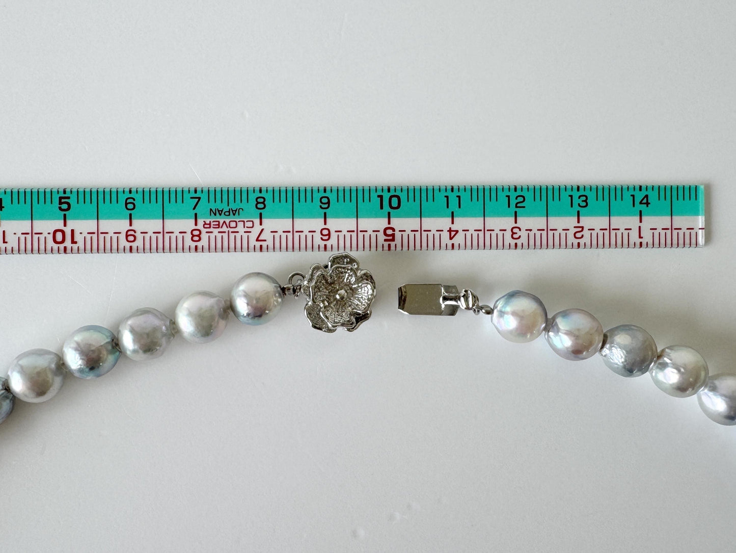 Japanese Akoya Pearl : Natural Blue Silver Color - Cultured Saltwater Pearls, 8-8.5mm Beads, Silver Clasp Necklace, 45cm