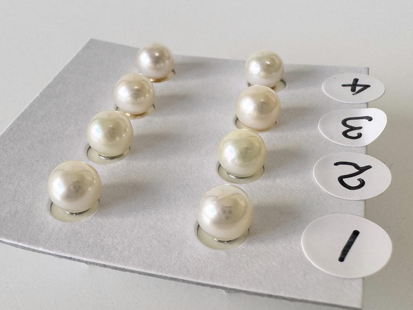 Akoya Pearl Stud Earrings: White/Off-White 5-5.5mm Pearls - Japanese Cultured, Silver 925, Saltwater Origin