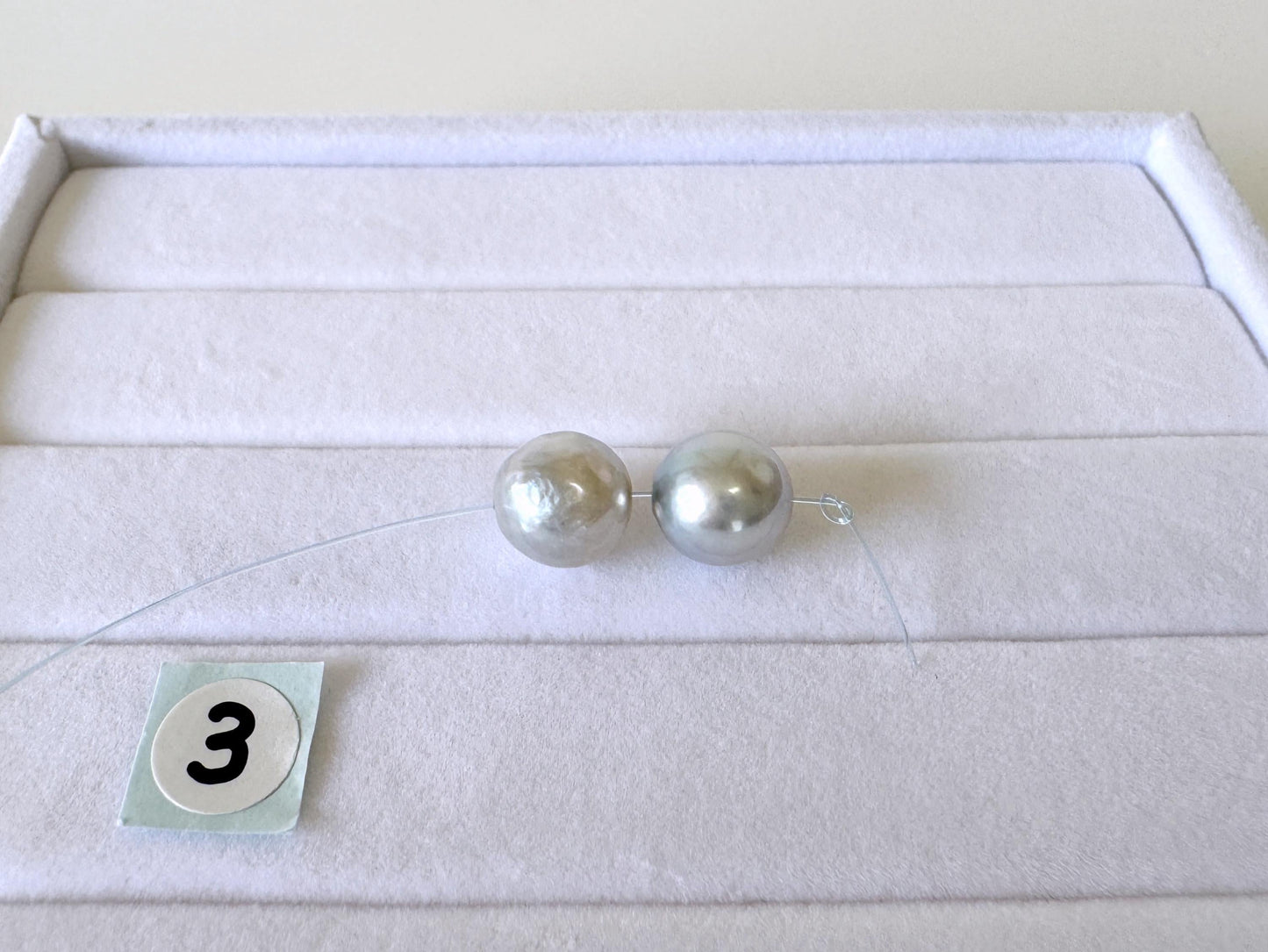 Japanese Akoya Pearl Beads - Natural Blue Silver Color, 8-8.5mm Cultured Saltwater Pearls, Mini Strand, Jewelry Supplies, 2 Pcs