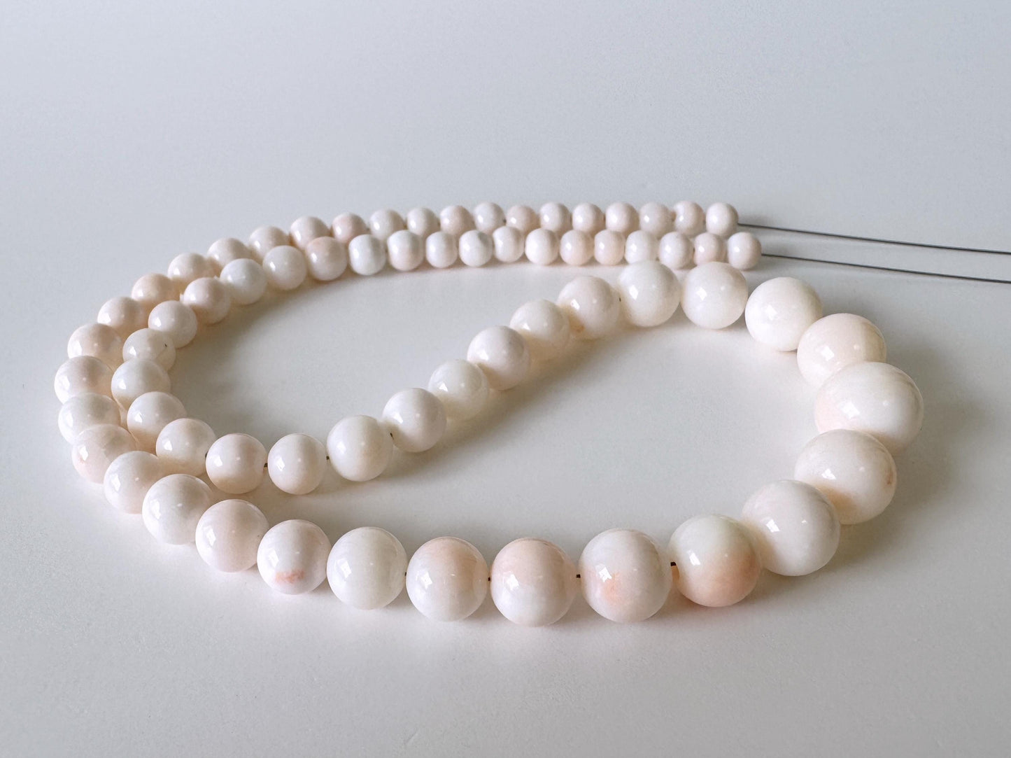 Natural Coral Strand Beads: Midway Deep Sea White/Very Slightly Light Pink Round, 5-10.8mm, 40cm | Jewelry Supplies, Craft Beads