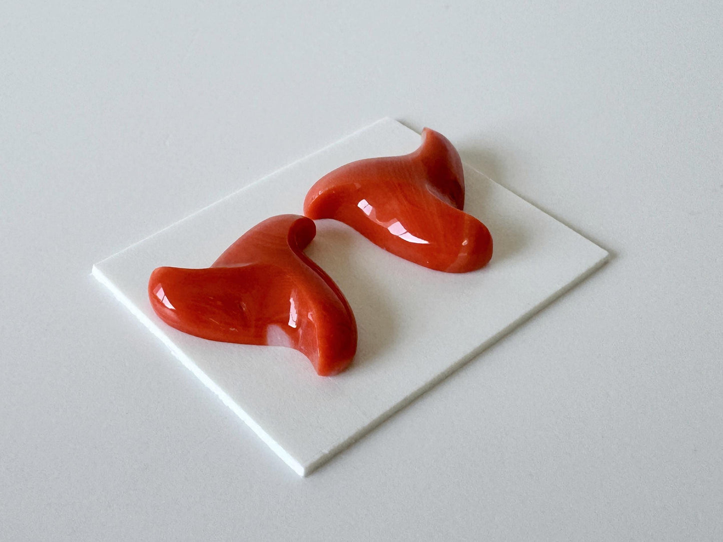 Momo Coral Loose | Unique Carved Pair | Natural Orange | 18X18.5mm | Back Hole Jewelry Supplies