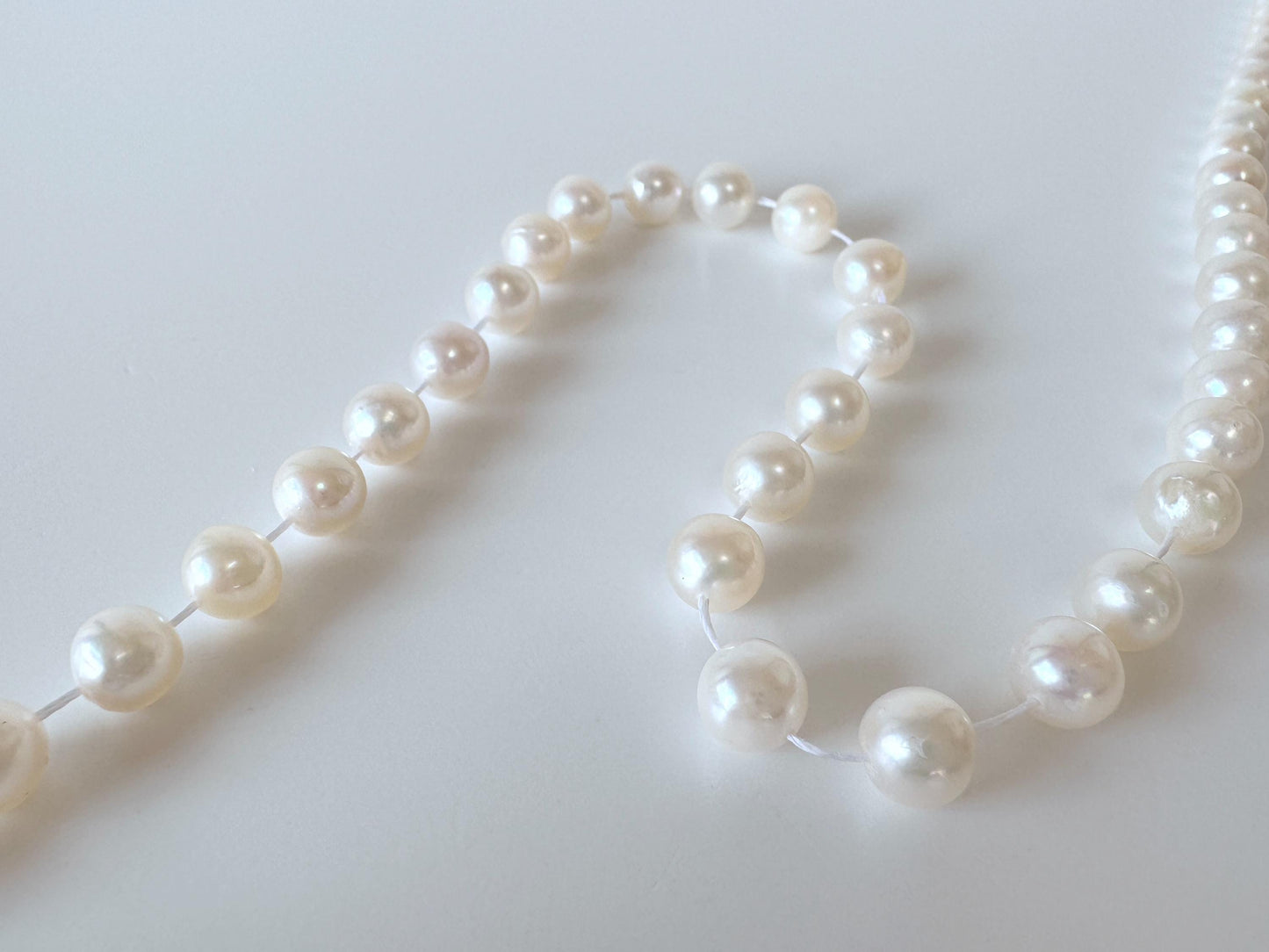 Akoya Pearl Strand - Cultured Saltwater Beads - Japanese White Pearls, 6.8-7.4mm, Full 40cm Length