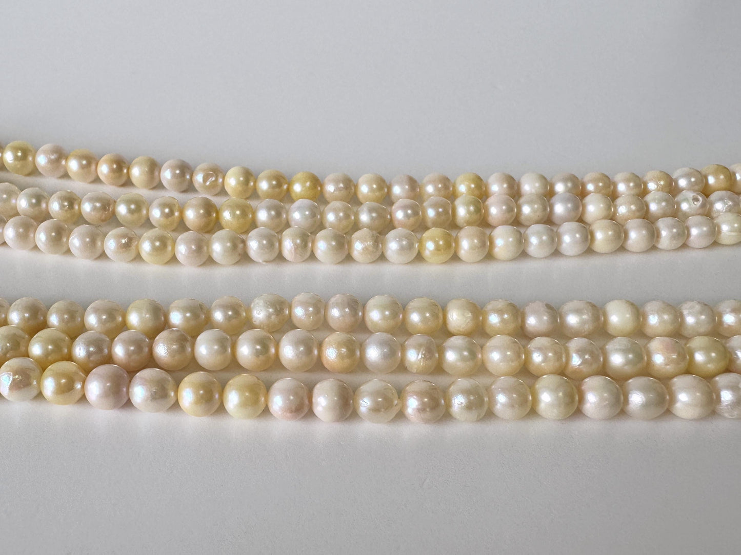 Japanese Akoya Pearl Strand - Cultured Saltwater Beads - 5-5.7mm Off Cream/Yellow, Full 40cm Length, Jewelry Crafts, Value-Priced
