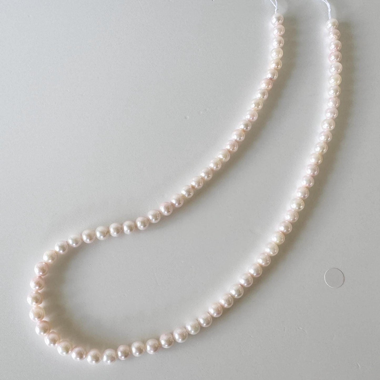 Akoya Pearl Strand: 5.5-6mm Japanese Cultured Pearls, White Pink Overtone | Full Strand, Saltwater Gems, 40cm Length