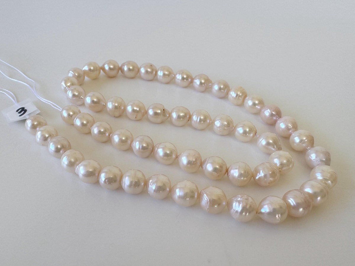 Japanese Akoya Pearl Strand 7-7.5mm Baroque Beads, White Pink Overtone (40cm + 5pcs, Saltwater Cultured, Some natural defects)