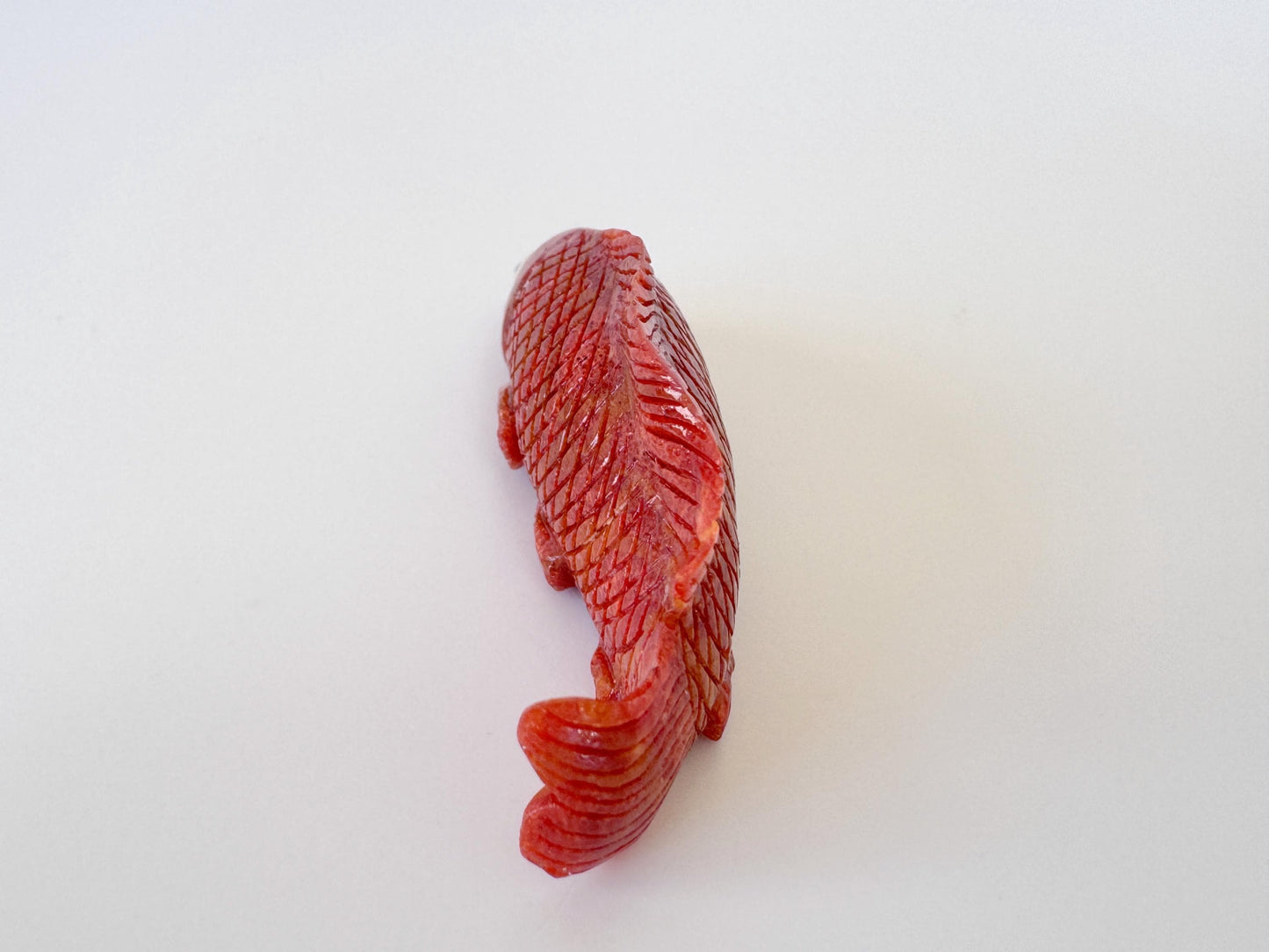 Sponge Coral Carp Carving: 55mm Apple Coral Fish