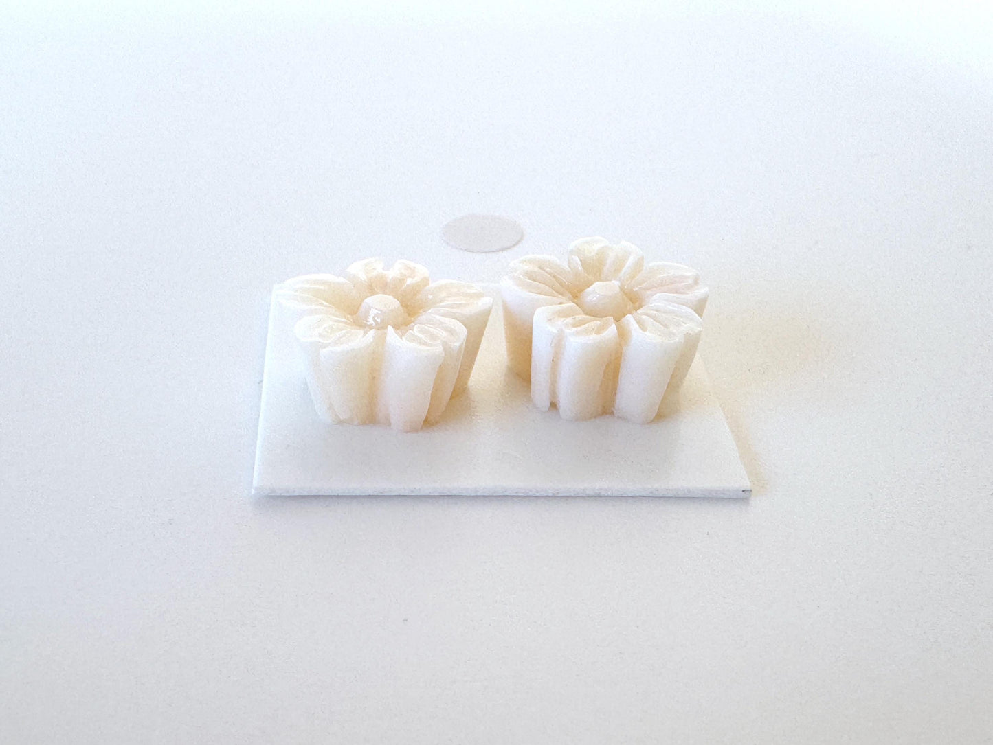 Natural Coral Carving - White Cherry Blossom, 15.5mm Sakura Pair