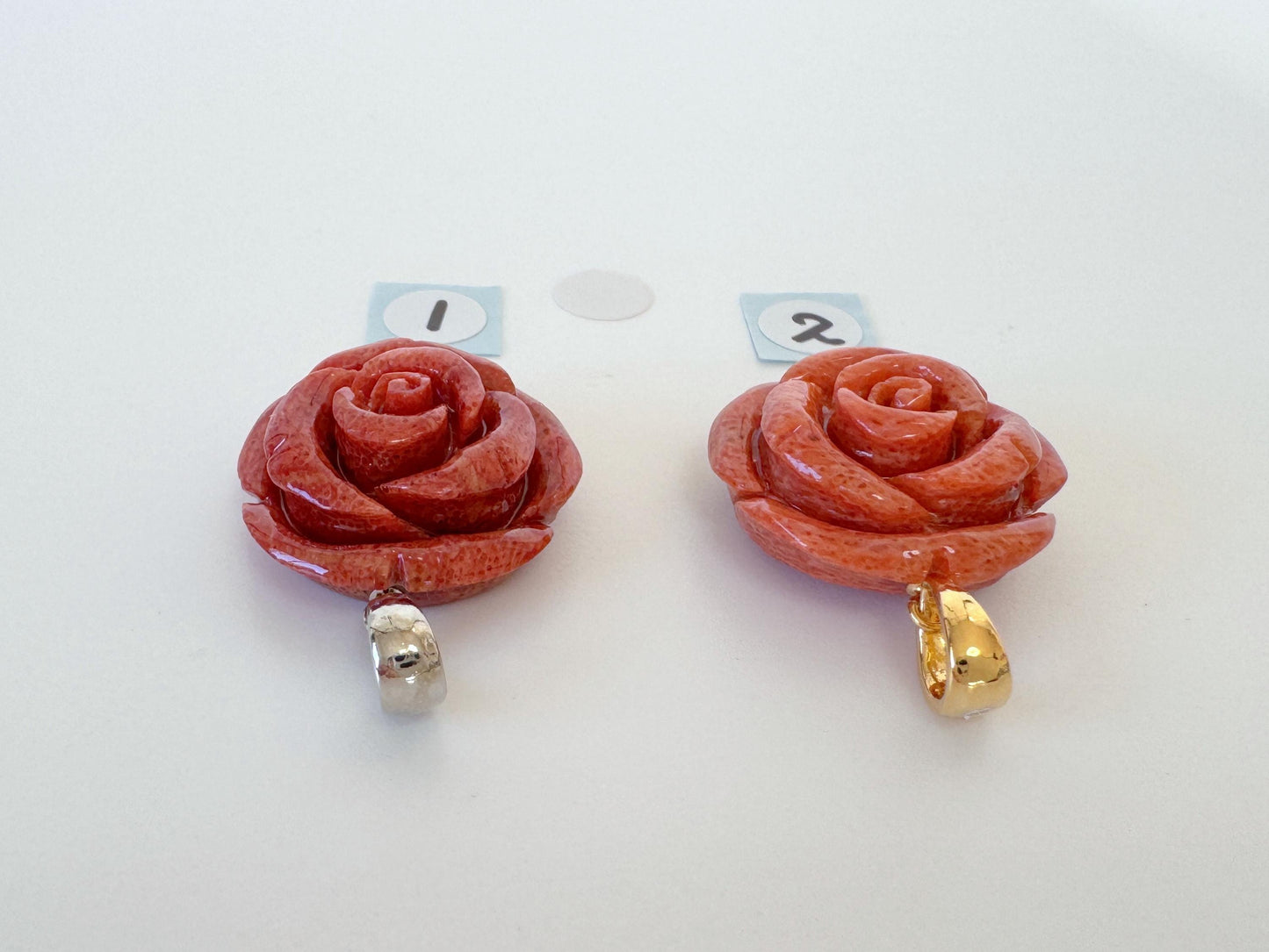 Sponge Coral Rose Pendant, Light Red, 20mm (Brass Bail)