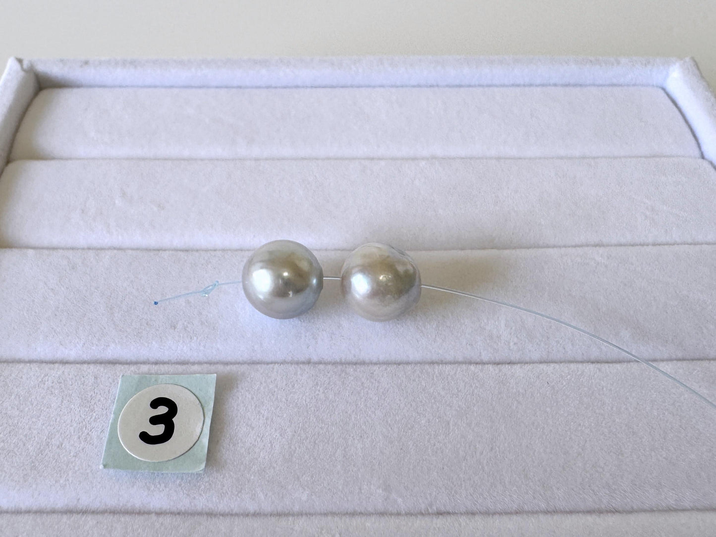 Japanese Akoya Pearl Beads - Natural Blue Silver Color, 8-8.5mm Cultured Saltwater Pearls, Mini Strand, Jewelry Supplies, 2 Pcs