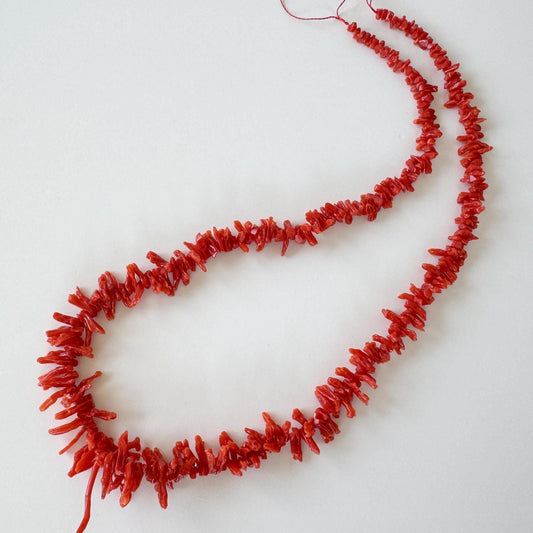 Natural Coral Strand Mediterranean Red Branch Beads - Genuine Color, 47cm Length, Crafting Material for Jewelry Design