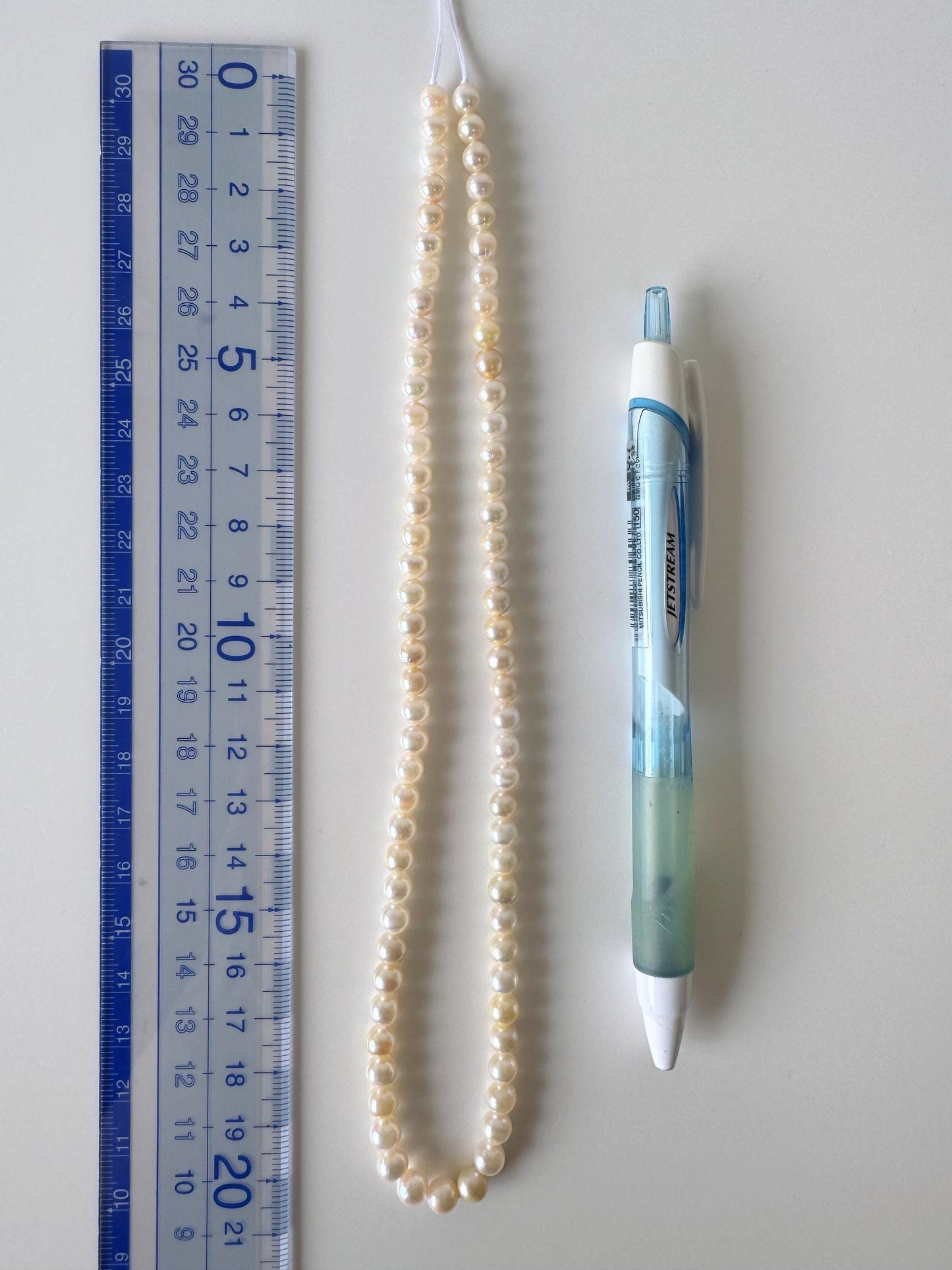 Japanese Akoya Pearl Strand - Cultured Saltwater Beads - 5-5.9mm White-Off White, Full 40cm Length, Jewelry Crafts