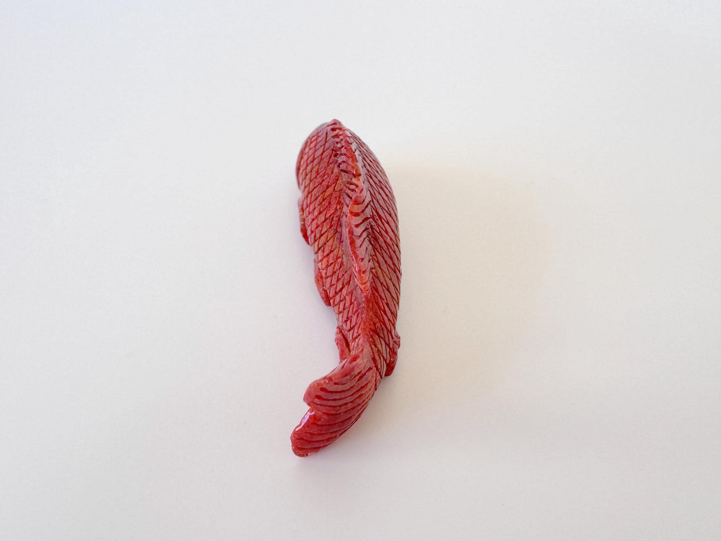 Sponge Coral Carp Carving: 57mm Apple Coral Fish
