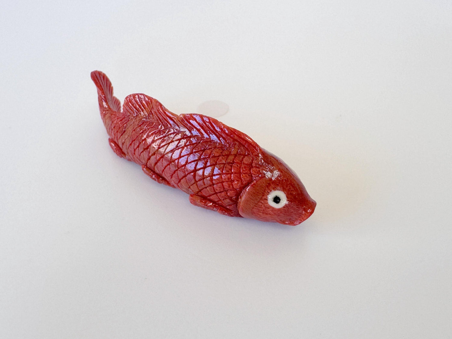 Sponge Coral Carp Carving: 57mm Apple Coral Fish