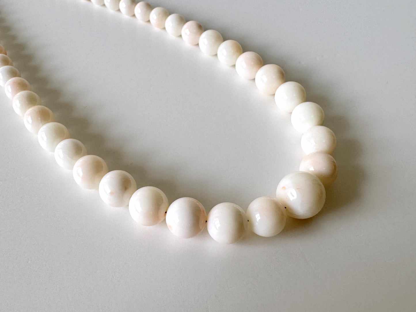 Natural Coral Strand Beads: Midway Deep Sea White/Very Slightly Light Pink - Round Shape, 4.5-11.5mm, 40cm Length, Jewelry Making