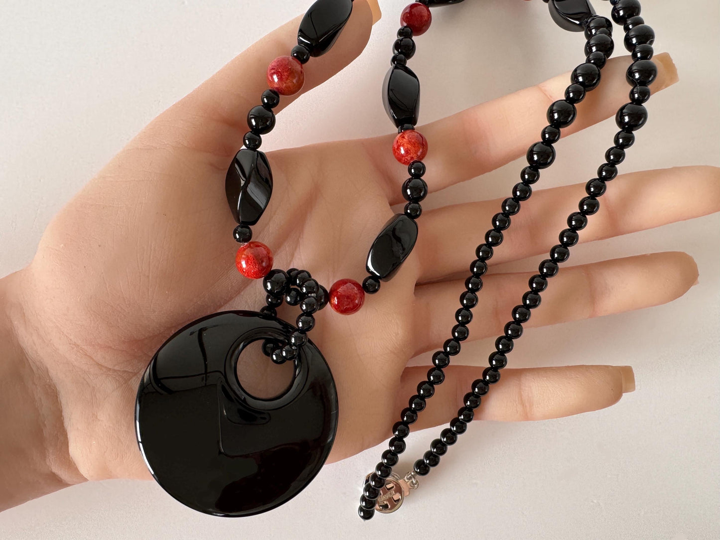 Onyx, Sponge Coral Necklace with Pendant, Silver Clasp