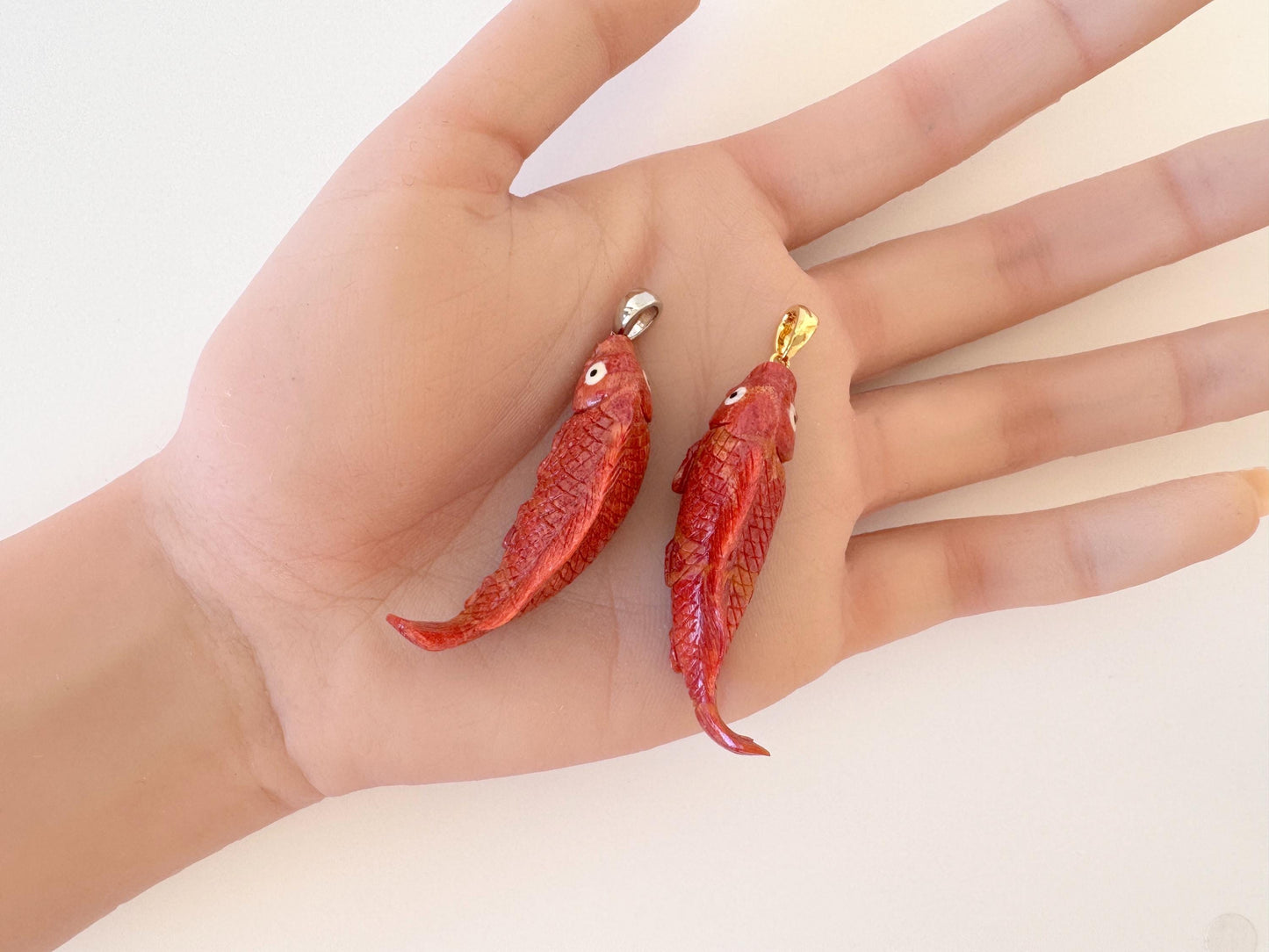 Sponge Coral Carp Pendant: 45-47mm Brass Bail