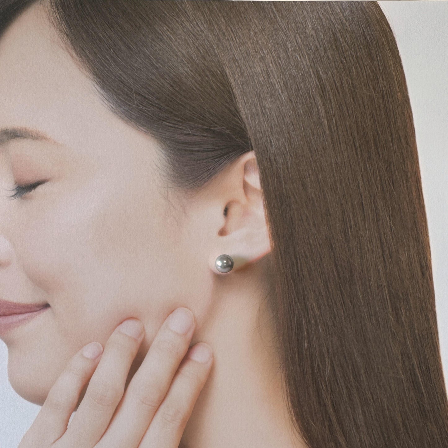 Japanese Akoya Pearl Stud Earrings, Blue Silver Treated (8mm, Silver925 Posts, Saltwater Cultured)