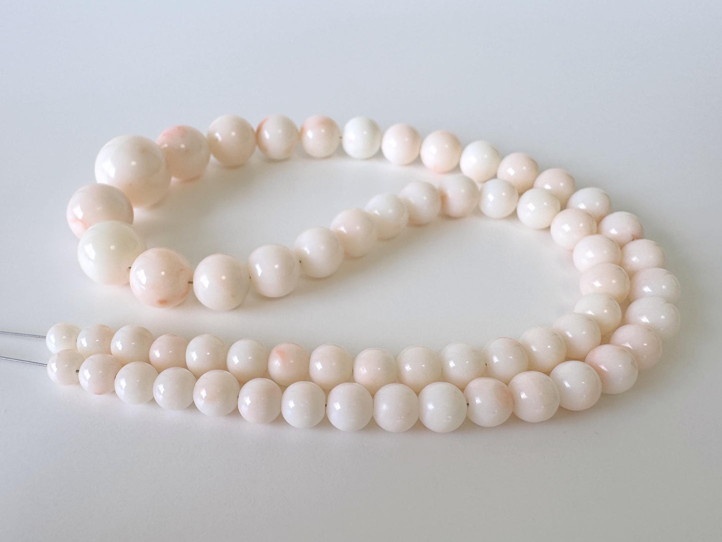 Natural Coral Strand Beads - Midway Deep Sea White/Slightly Light Pink Color Round - 4.9-13.7mm, 16.1in Length, Jewelry Making Materials
